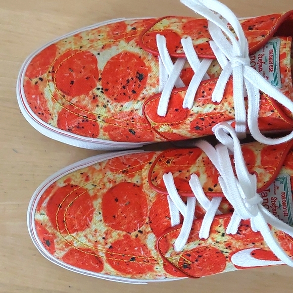 Nike SB Stefan Janoski x Skate Mental Pepperoni Pizza sneakers - Picture 9 of 14